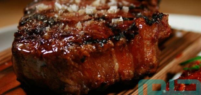 تفسير حلم أكل لحم ستيك في المنام تفسير حلم أكل لحم ستيك في المنام