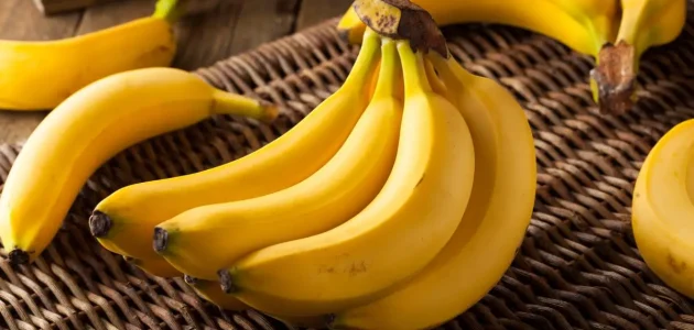 تفسير حلم إعطاء الموز للميت في المنام وعلاقته بكثرة الخير 1 تفسير حلم إعطاء الموز للميت