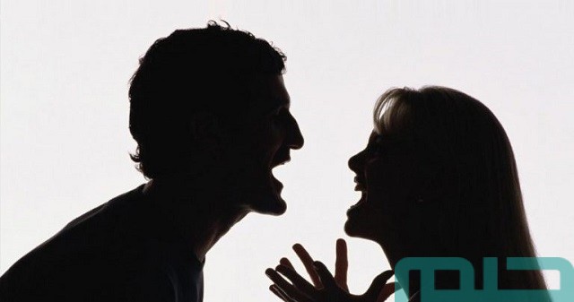 تفسير حلم الشجار بالكلام مع مدير العمل تفسير حلم الشجار بالكلام مع مدير العمل