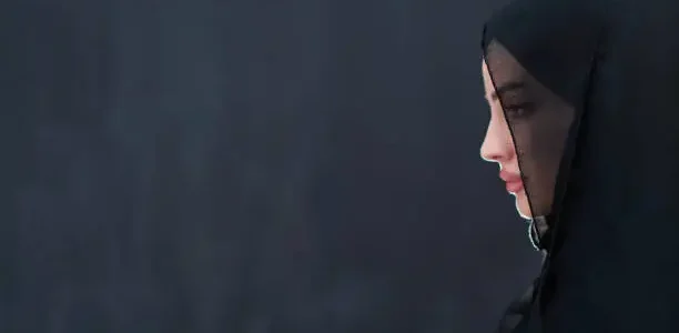تفسير حلم رؤية أمي المتوفية تلبس أسود في المنام وعلاقته بالمراحل الإيجابية 1 تفسير رؤية أمي المتوفية تلبس أسود في المنام