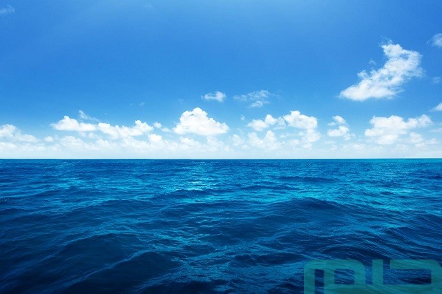 تفسير رؤية البحر في المنام لابن سيرين تفسير رؤية البحر في المنام لابن سيرين