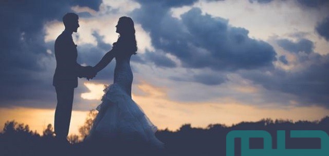 ما تفسير حلم أكل العرس في المنام؟