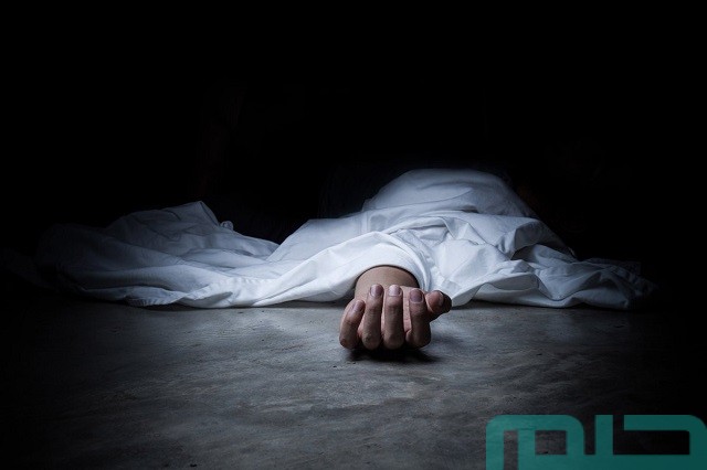 ما تفسير خنق الميت للحي في المنام