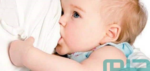 ما هو تفسير حلم إرضاع طفل غير طفلي