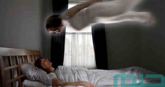 ما هو تفسير مناداة الميت للحي في المنام 