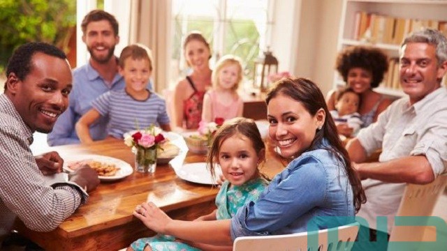 تفسير حلم رؤية الضيوف من الأقارب والغرباء تفسير حلم رؤية الضيوف من الأقارب والغرباء