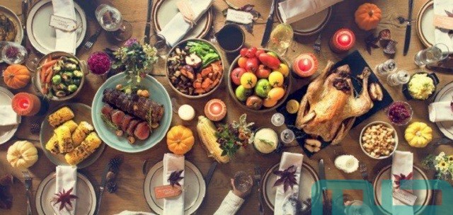 تفسير حلم رؤية المأكولات في المنام تفسير حلم رؤية المأكولات في المنام