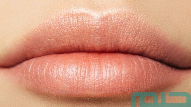 تفسير حلم رؤية تقبيل فتاة لفتاة من فمها تفسير حلم رؤية تقبيل فتاة لفتاة من فمها