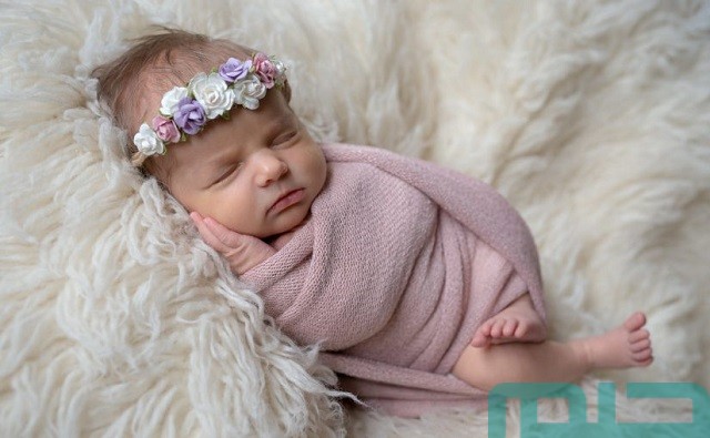 تفسير حلم رؤية حمل طفلة رضيعة تفسير حلم رؤية حمل طفلة رضيعة