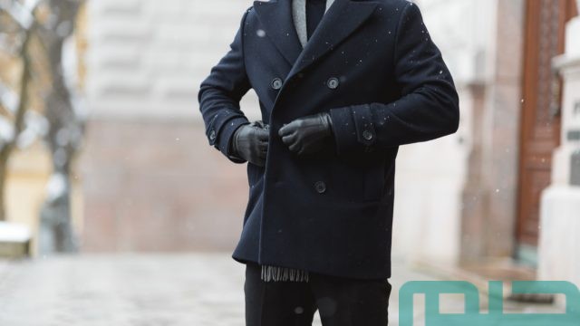 تفسير رؤية حلم لبس المعطف تفسير رؤية حلم لبس المعطف